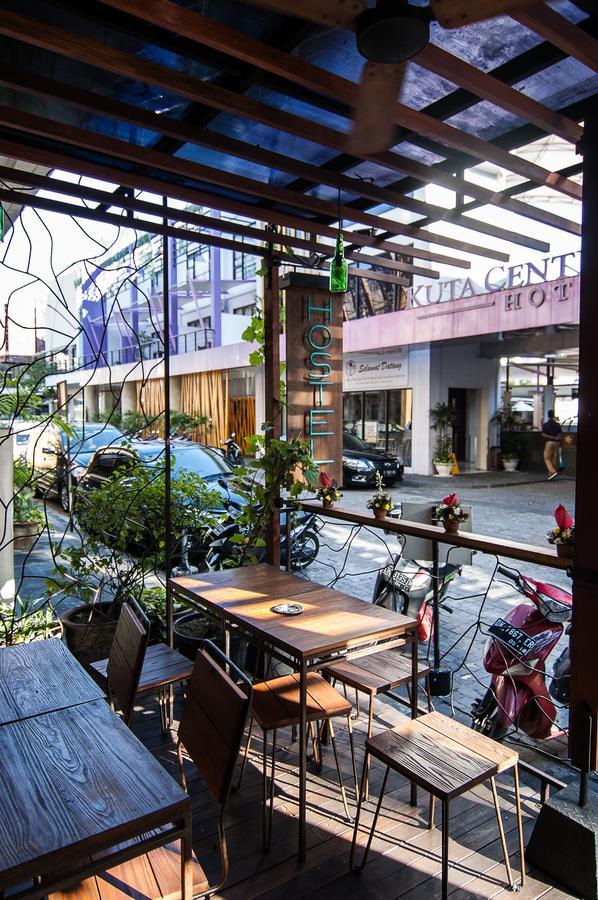 Nau Here Hostel Kuta Lombok Eksteriør bilde