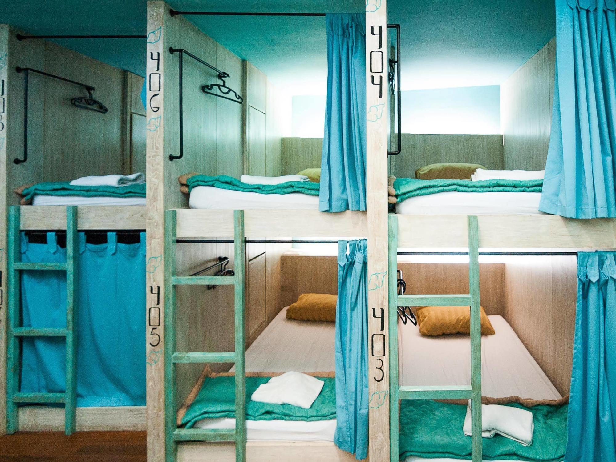Nau Here Hostel Kuta Lombok Eksteriør bilde